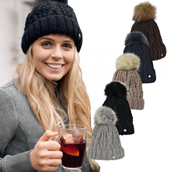 Pikeur Strickmütze mit Bommel schwarz